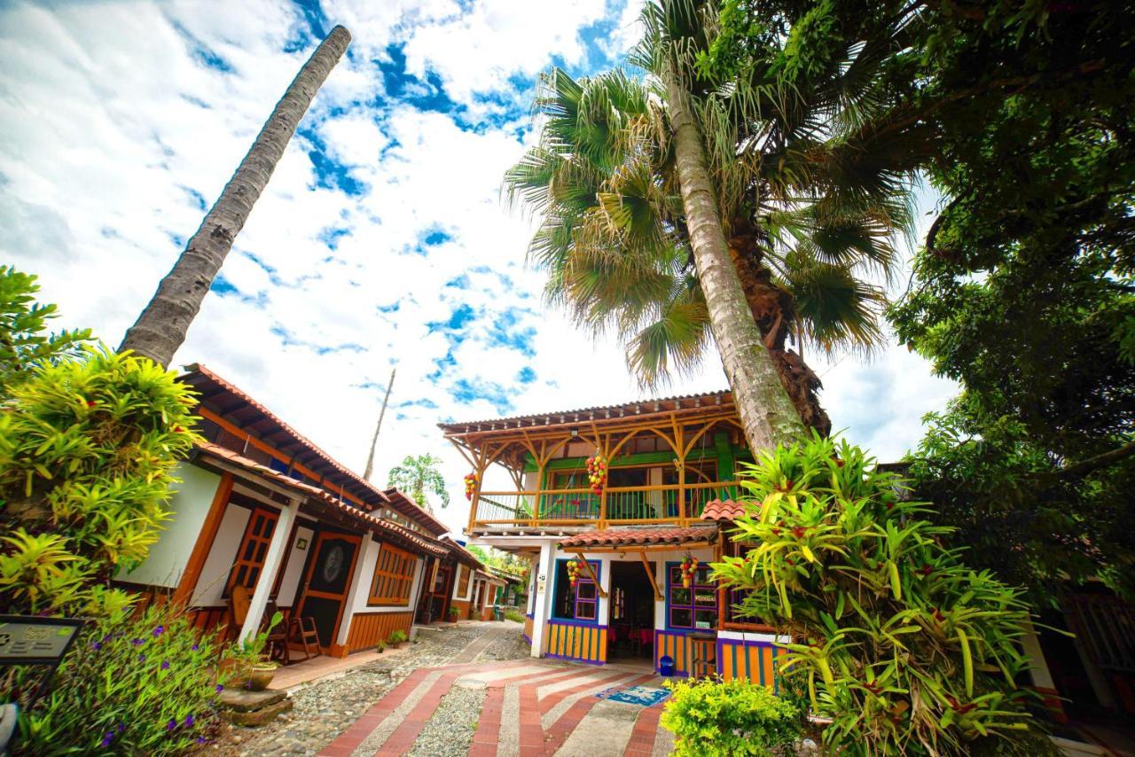 Eco Hotel Las Palmas Puerto Espejo Luaran gambar